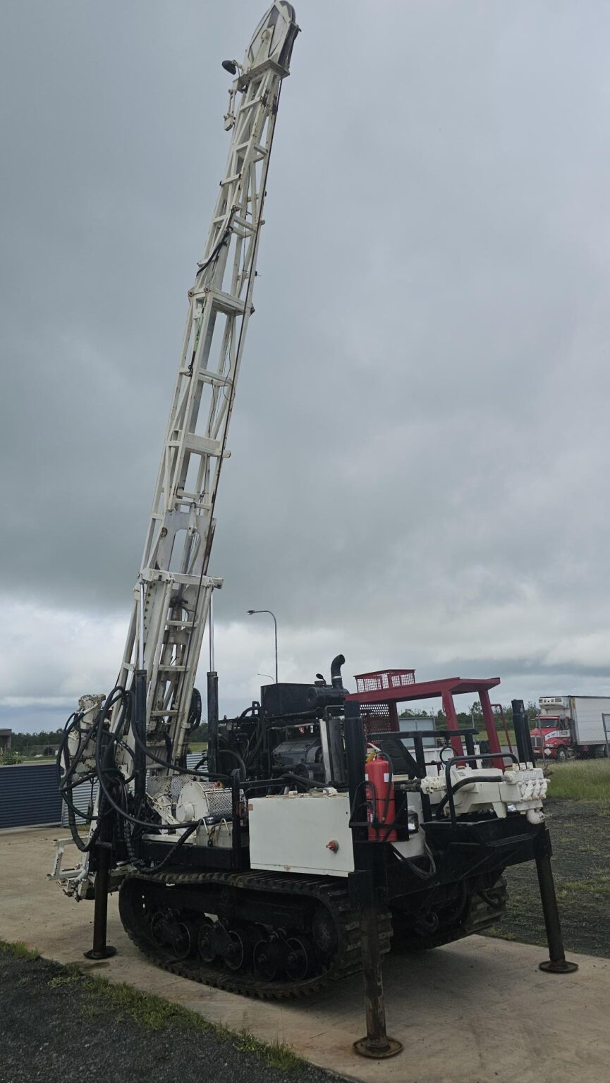 LF70 Drill Rig - Click and Hire